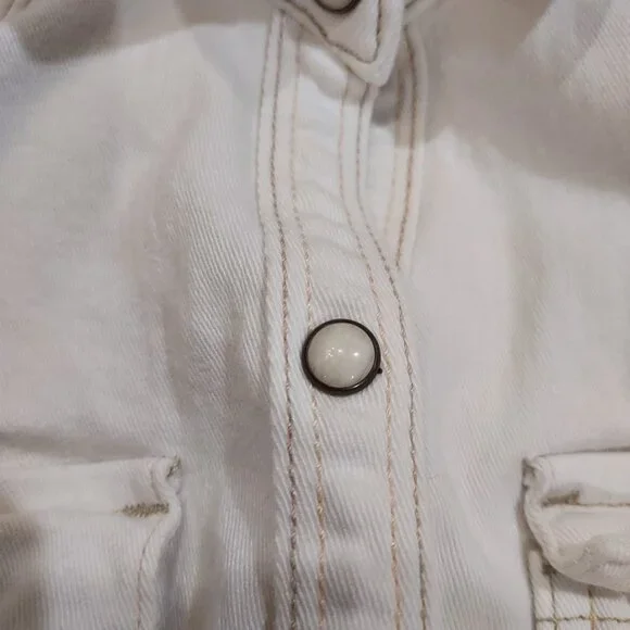 Divided by H&M Sz 4 Cotton Stretch White Snap Down Pearlizzed Western - Picture 4 of 10